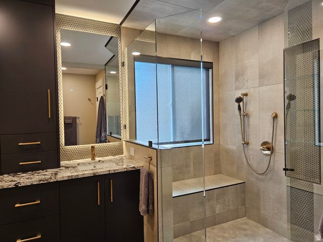 151 E EMILEE KAYE CIR, Sandy, UT 84070