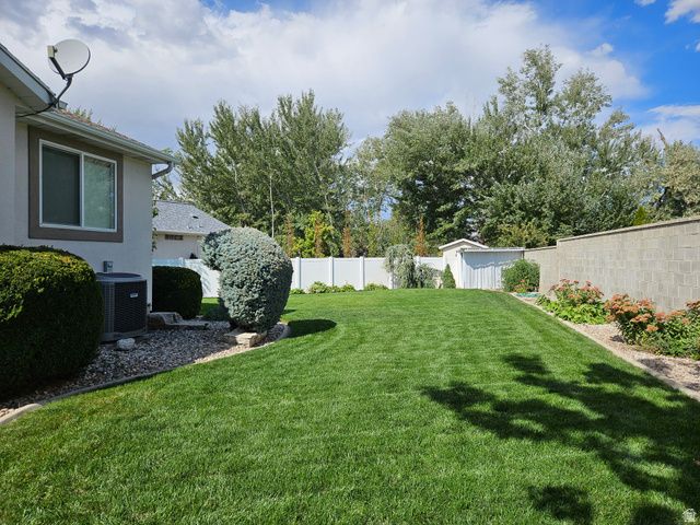 151 E EMILEE KAYE CIR, Sandy, UT 84070