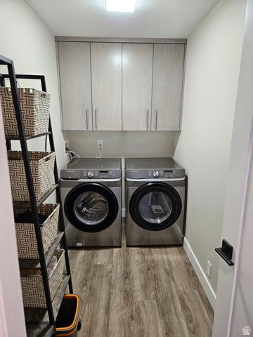 151 E EMILEE KAYE CIR, Sandy, UT 84070