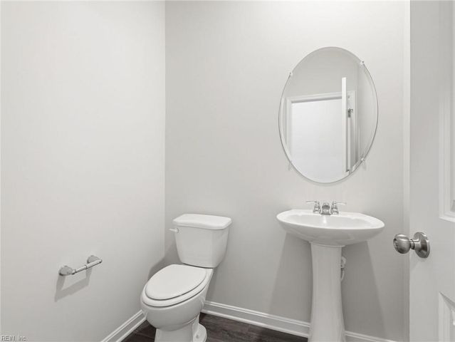 1008 Eastport PL, Suffolk, VA 23435