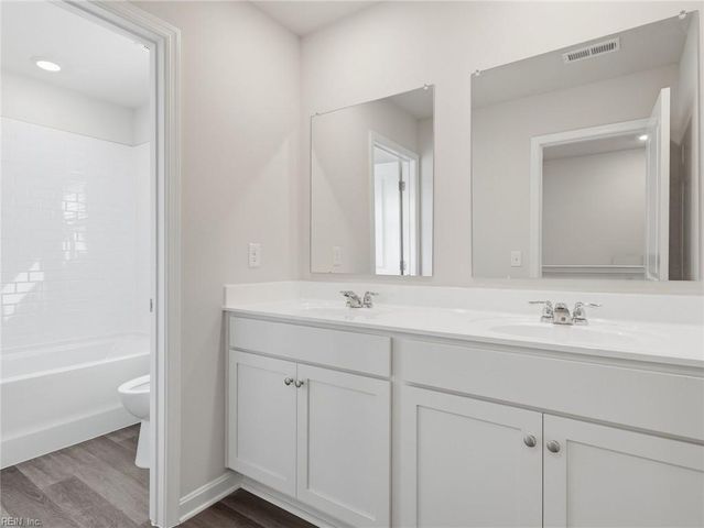 1008 Eastport PL, Suffolk, VA 23435