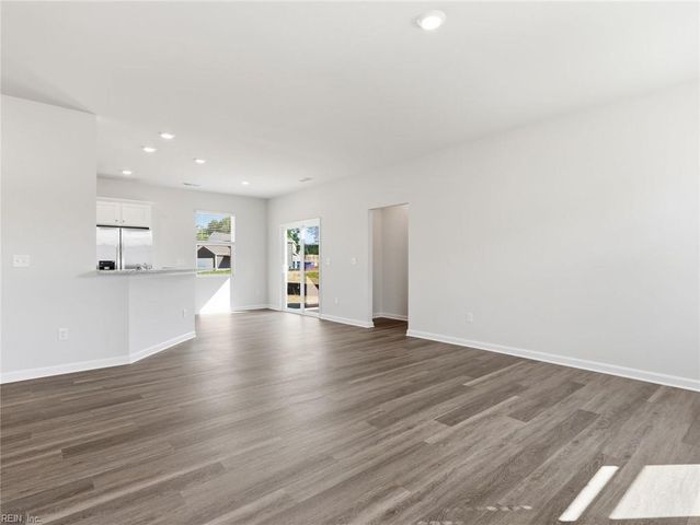 1008 Eastport PL, Suffolk, VA 23435
