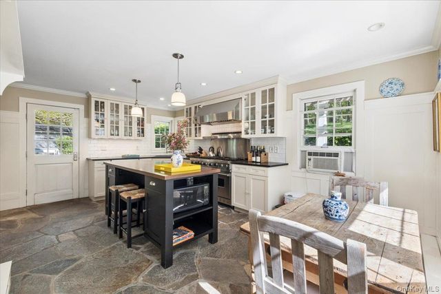 608 Farmers Mills Road, Carmel, NY 10512