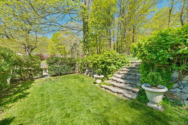 608 Farmers Mills Road, Carmel, NY 10512