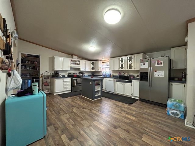 850 Blakely Road, Gatesville, TX 76528