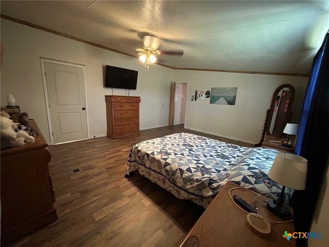 850 Blakely Road, Gatesville, TX 76528