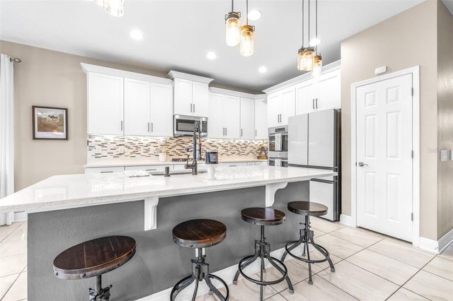 21827 BILLOWY JAUNT DRIVE, Land O Lakes, FL 34637