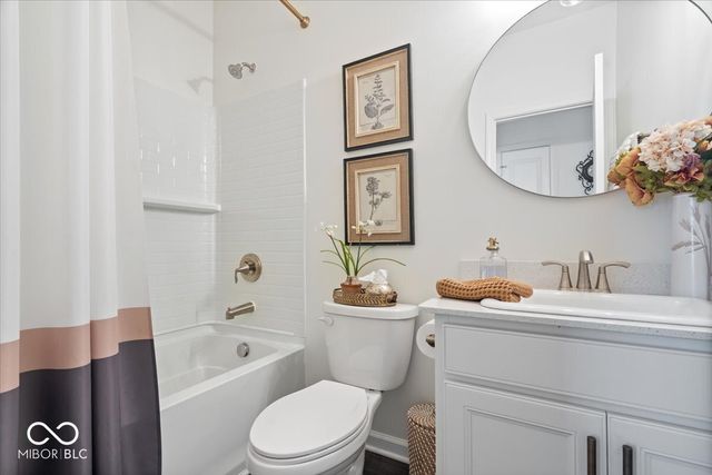 2549 Plano Drive, Whitestown, IN 46075