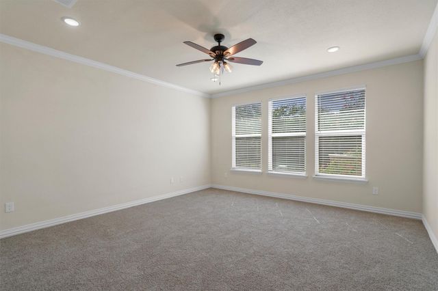 300 Pipe Creek LN, Georgetown, TX 78633