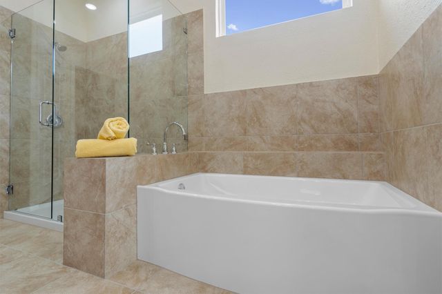 300 Pipe Creek LN, Georgetown, TX 78633