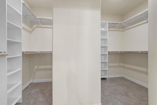 300 Pipe Creek LN, Georgetown, TX 78633