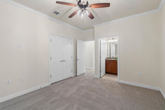 300 Pipe Creek LN, Georgetown, TX 78633