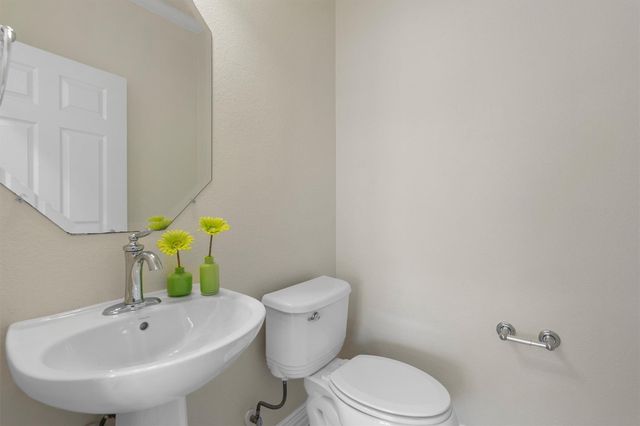 300 Pipe Creek LN, Georgetown, TX 78633