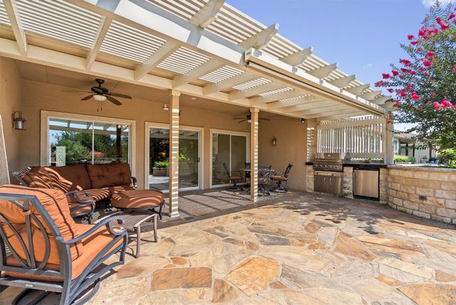 300 Pipe Creek LN, Georgetown, TX 78633