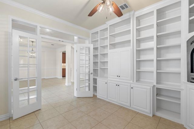 300 Pipe Creek LN, Georgetown, TX 78633
