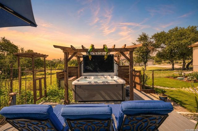 2326 Cascada Pkwy, Spring Branch, TX 78070