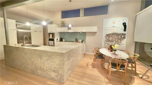 31676 Seacove Drive, Laguna Beach, CA 92651