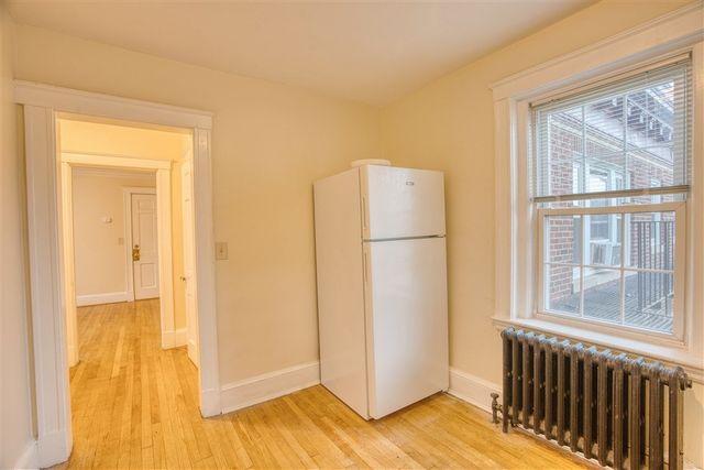 17 Greenleaf St 17, Quincy, MA 02169