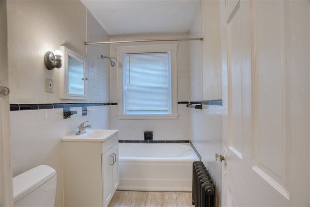 17 Greenleaf St 17, Quincy, MA 02169