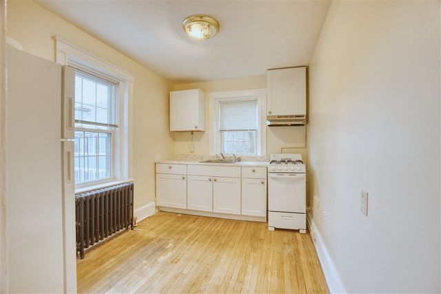 17 Greenleaf St 17, Quincy, MA 02169