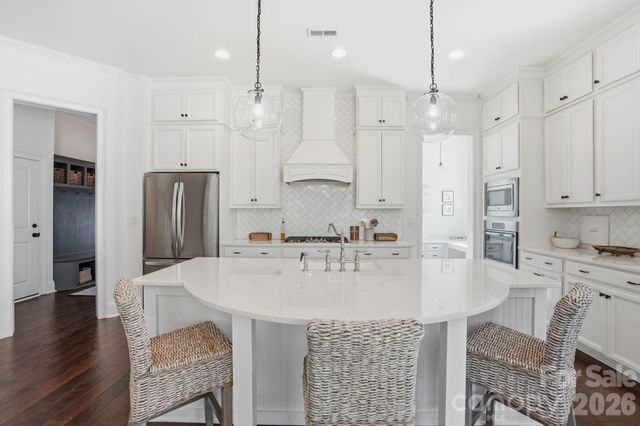 621 Bucks Quarry Court, Fort Mill, SC 29708