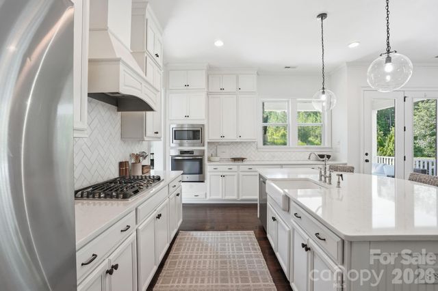 621 Bucks Quarry Court, Fort Mill, SC 29708