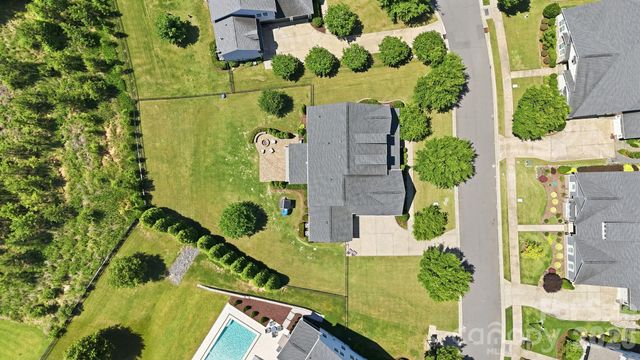 621 Bucks Quarry Court, Fort Mill, SC 29708