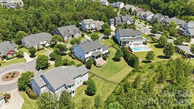 621 Bucks Quarry Court, Fort Mill, SC 29708