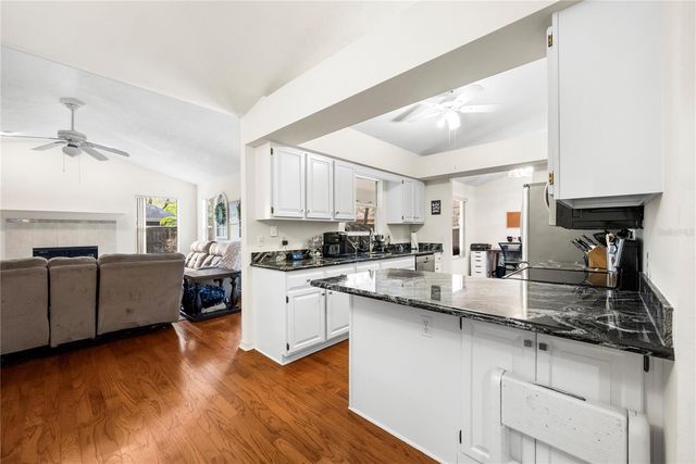 11409 NW 8TH PLACE, Gainesville, FL 32606