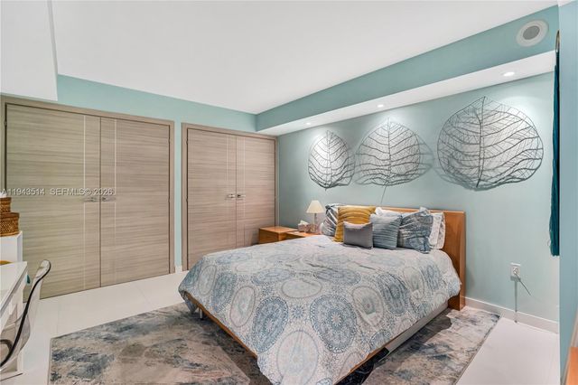 10155 Collins Avenue 606, Bal Harbour, FL 33154