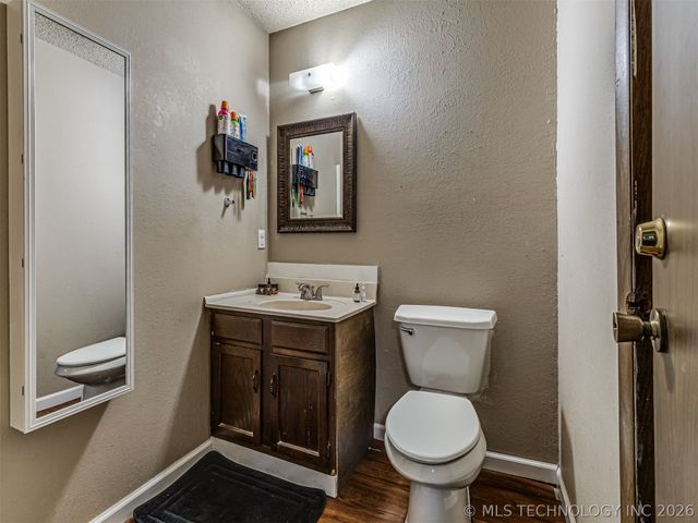15505 S 291st East Avenue, Coweta, OK 74429