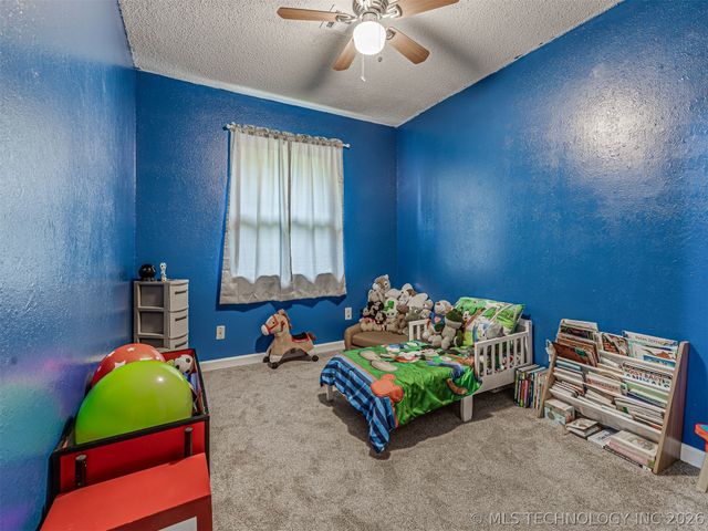 15505 S 291st East Avenue, Coweta, OK 74429