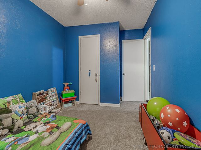 15505 S 291st East Avenue, Coweta, OK 74429