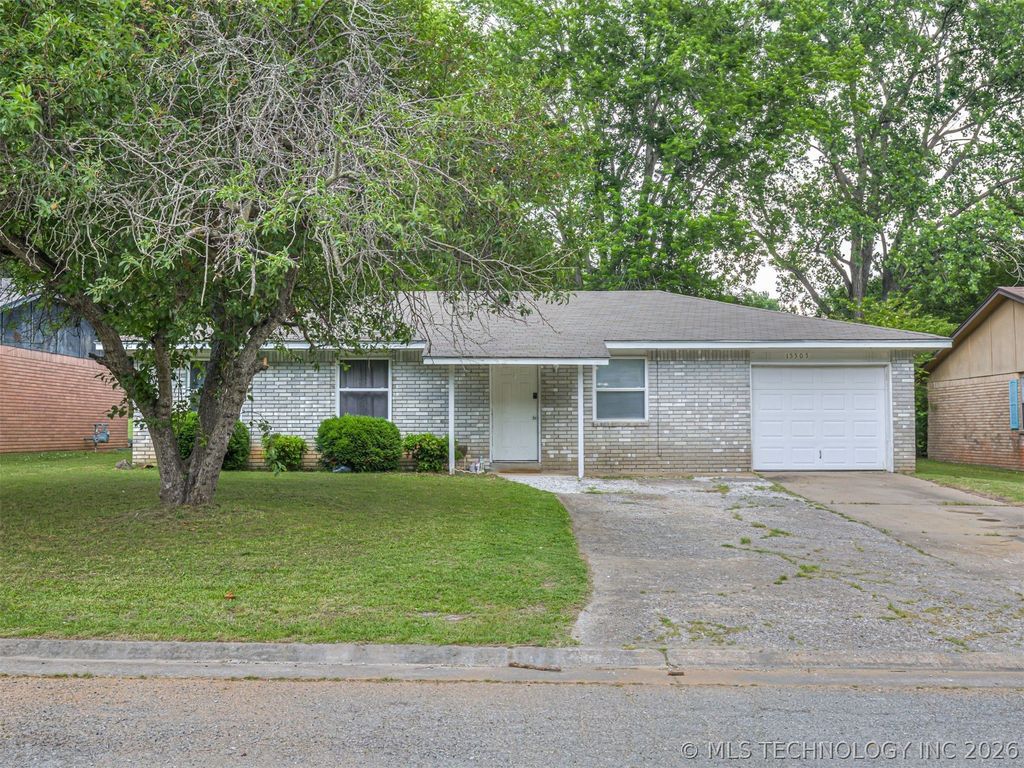 15505 S 291st East Avenue, Coweta, OK 74429