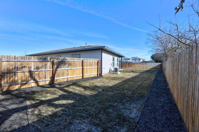 100 Deserti RD, Leander, TX 78641