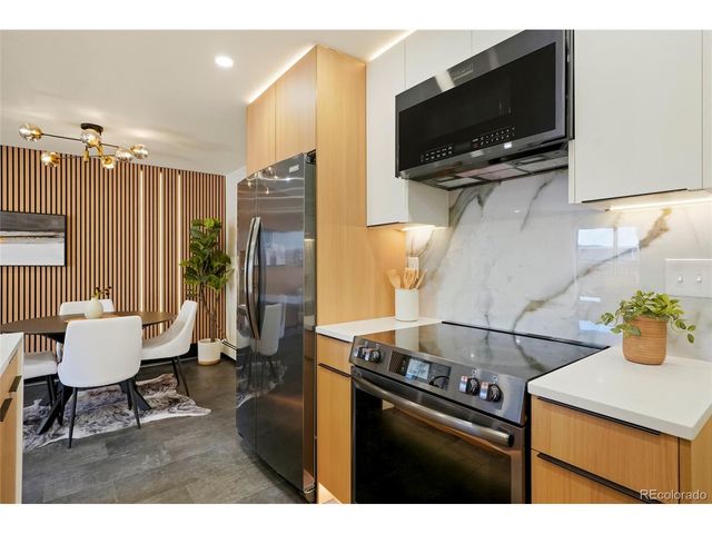 14 Nome Way C, Aurora, CO 80012