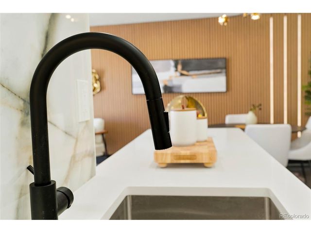 14 Nome Way C, Aurora, CO 80012