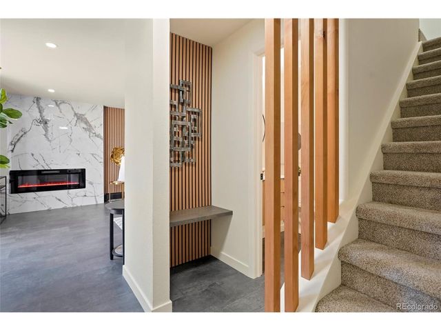 14 Nome Way C, Aurora, CO 80012