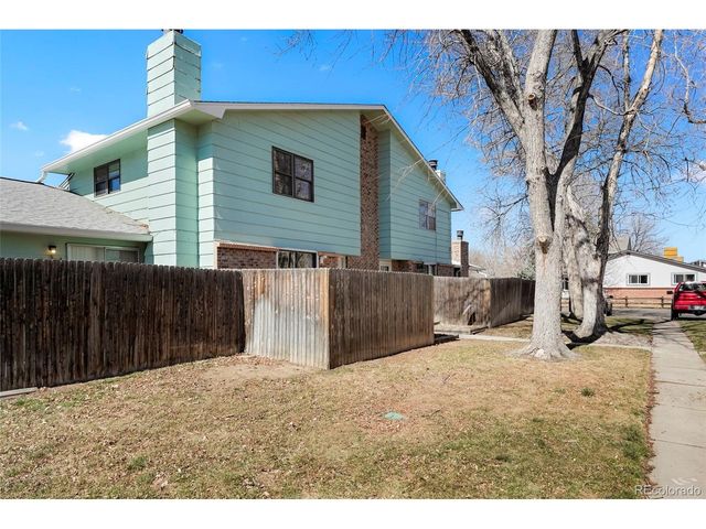 14 Nome Way C, Aurora, CO 80012