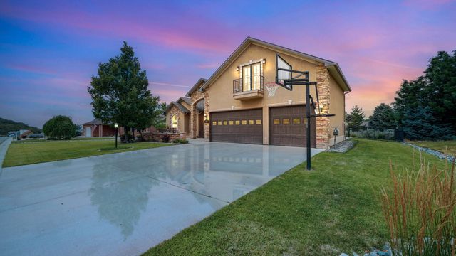 1490 SE Fairway Drive, Cedaredge, CO 81413