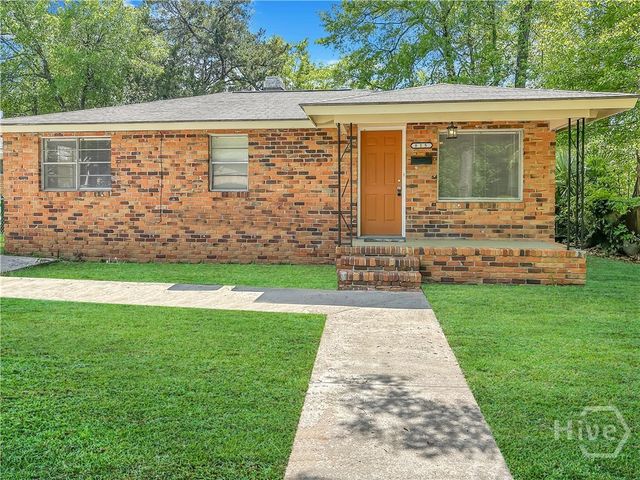 815 E Waldburg Street, Savannah, GA 31401