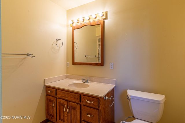 1269 Grassy Lane, Rossford, OH 43460