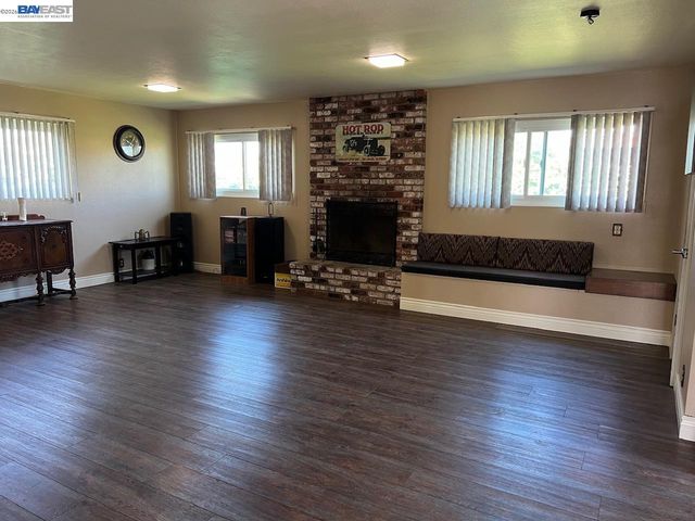 17359 Via Del Rey, San Lorenzo, CA 94580