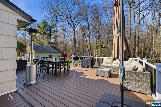 101 Ehret Avenue, Harrington Park, NJ 07640