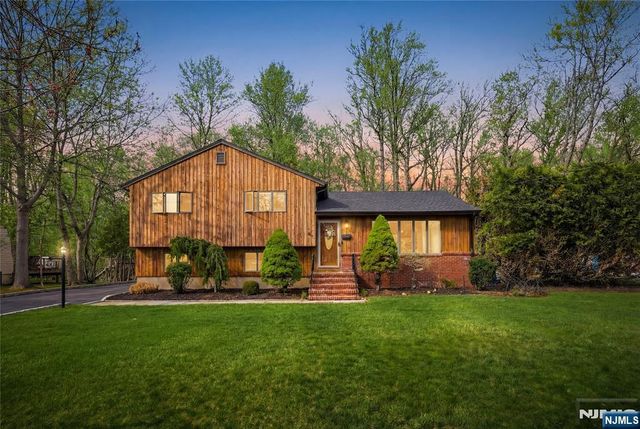 101 Ehret Avenue, Harrington Park, NJ 07640