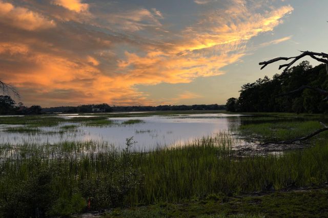 1513 Highway 174, Edisto Island, SC 29438
