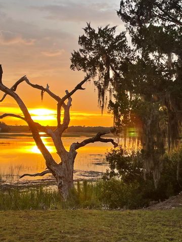1513 Highway 174, Edisto Island, SC 29438
