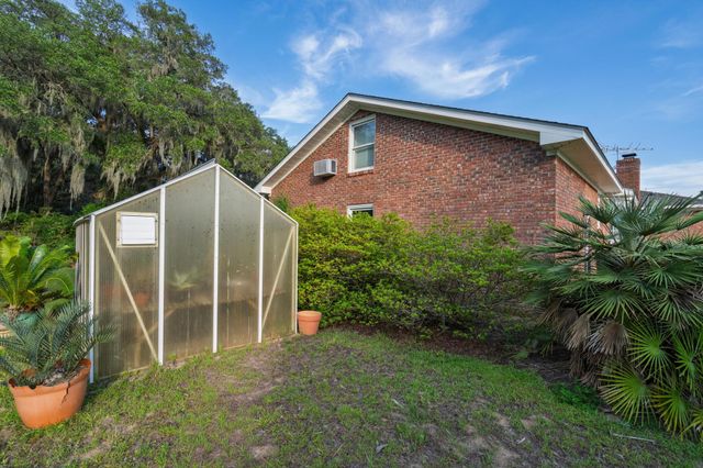 1513 Highway 174, Edisto Island, SC 29438