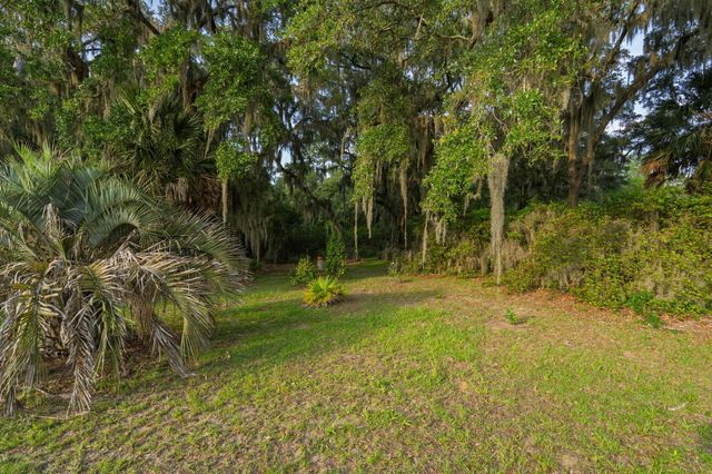 1513 Highway 174, Edisto Island, SC 29438