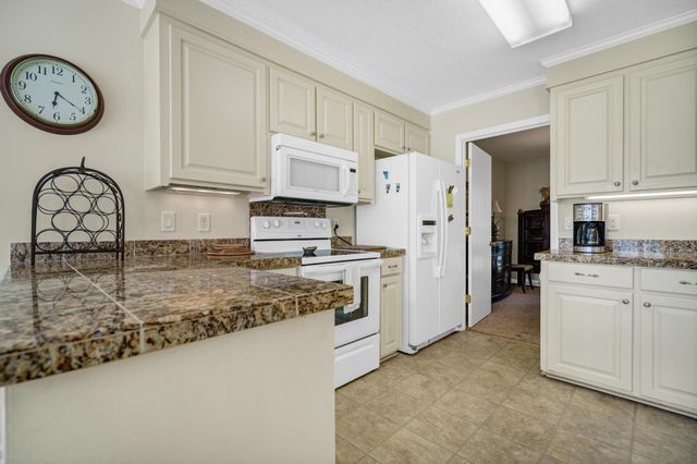 1513 Highway 174, Edisto Island, SC 29438